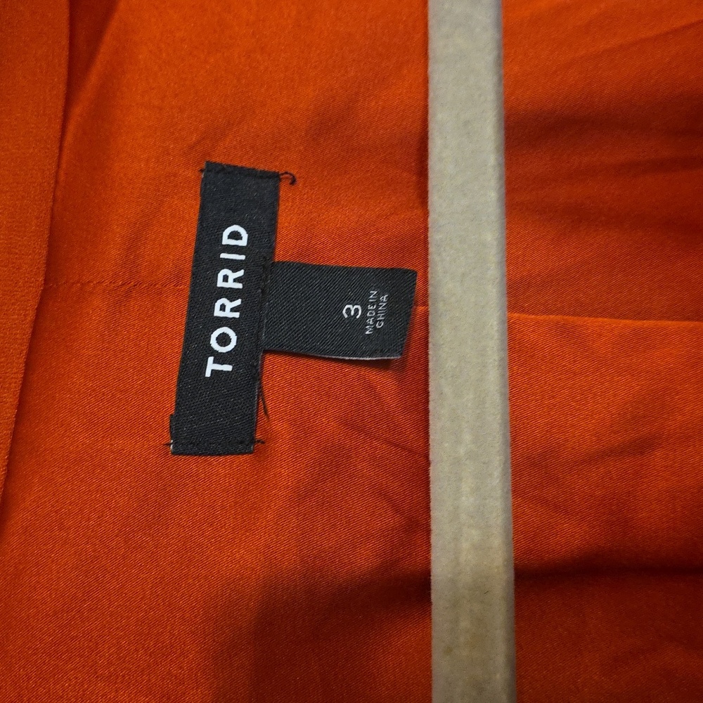 Torrid Womens Rusty Burnt Orange Blazer Stretch Classic Career Sz 3(3X/22-24)EUC - Picture 2 of 10